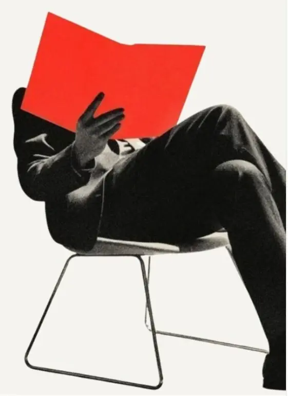 Persona reclinada en una silla leyendo un folleto rojo abierto frente al rostro, en blanco y negro con un acento rojo.