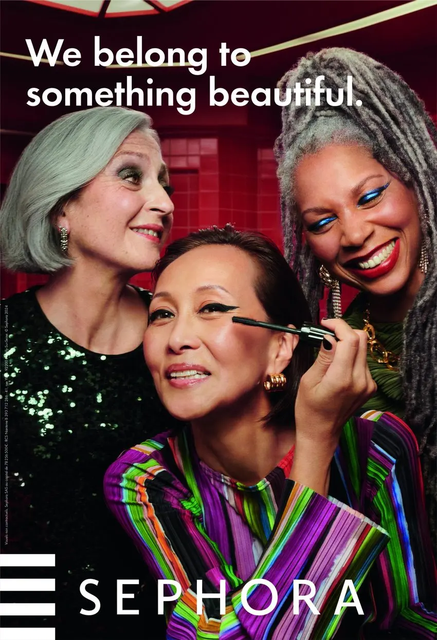 Campaña de Sephora con mujeres de distintas edades y la frase 'We belong to something beautiful'.